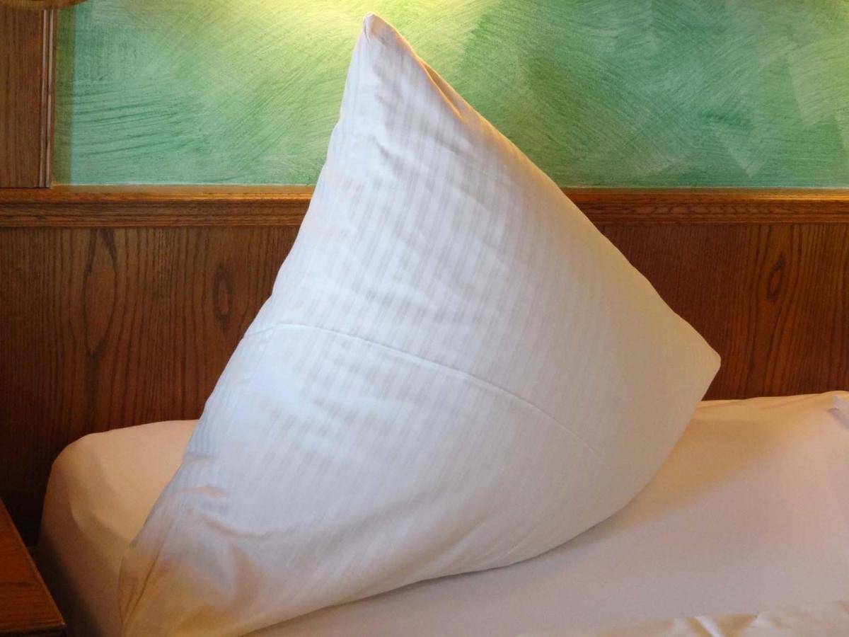 Beim Haxenwirt Hotel Immenstadt im Allgäu Стая снимка