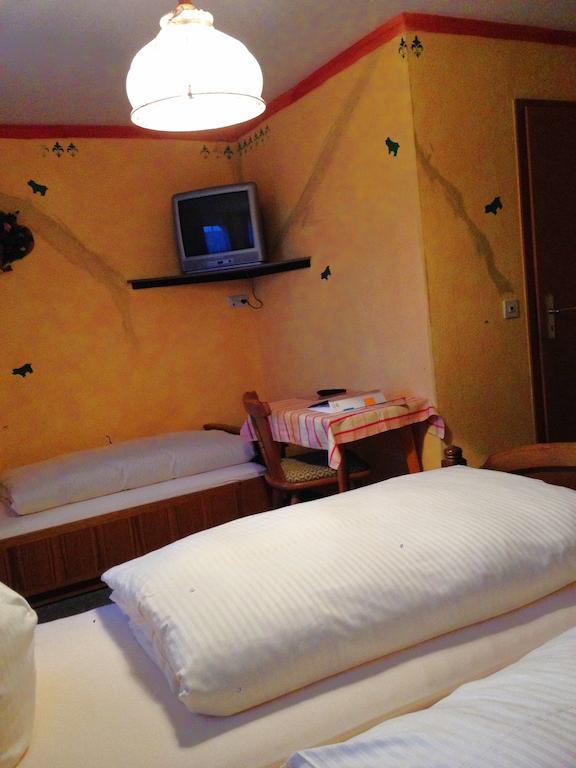 Beim Haxenwirt Hotel Immenstadt im Allgäu Екстериор снимка